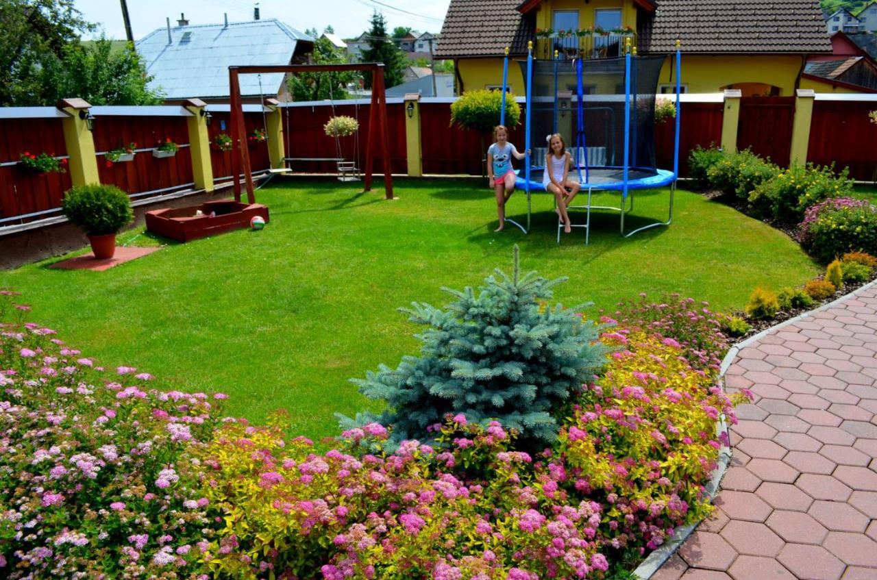 Apartmany Riviera A Chalupa Riviera Liptov, Besenova Luaran gambar