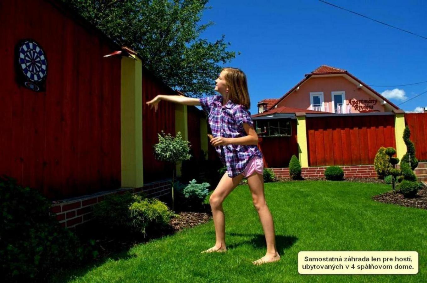 Apartmany Riviera A Chalupa Riviera Liptov, Besenova Luaran gambar